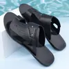 Venta Caliente Amazon Chanclas de Playa Transpirables Antideslizantes Resistentes al Desgaste Casual para Hombre para Exteriores 5115