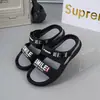 Nuevas Chanclas de PVC Antideslizantes de Suela Gruesa de Moda con Sonrisa para Hombres y Mujeres, Adecuadas para Uso en Exteriores y en Casa, Chanclas de Pareja
