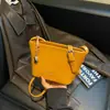 Comércio exterior verão nicho requintado balde pequena bolsa feminina 2026 nova alta qualidade versátil transversal bolsa para celular