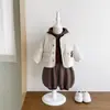 Traje de Algodón Acolchado para Niños, Conjunto Nuevo Elegante Engrosado para Otoño e Invierno para Bebés Niños Pequeños y Niños, Conjunto de Tres Piezas de Moda Invernal