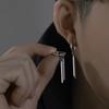 Minimalista para hombre moderno doble stick hebilla de oreja femenina ins diseño celebridad de Internet punk estilo frío hebilla de oreja individual arete versátil para hombre