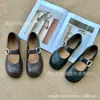 Medias Pantuflas Baotou para Mujer, Nuevo Estilo Verano, que Aumentan la Altura, Antideslizantes, Ligeras, Casuales, Adecuadas para Enfermeras, Mujeres Embarazadas, Slip-Ons Perezosas, Venta al por Mayor de Verano