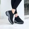 Zapatos al por mayor de fábrica versión coreana de calcetines con plataforma de amortiguación de aire zapatos de pedal zapatos zapatos de tacón de cuña