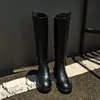 Botas de Cavaleiro de Couro Bovino de Primeira Camada para Mulheres, Botas Altas para Outono e Inverno, Novas Mangas de Couro Genuíno com Bico Redondo, Botas Retas Acima do Joelho para Mulheres