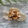 Casamento de Noiva Decoração de Leque de Casamento Material Metálico 47mm Leque Banhado Pendurado Acessórios de Joia Flor Soldada Multicamada