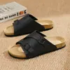 Suministro de Fábrica Verano Nuevas Chanclas de Corcho Hombres Parejas Mujeres Sandalias Zapatos de Playa para Estudiantes En Stock Venta al por Mayor