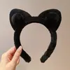 Linda diadema de felpa de dibujos animados para mujer, especialmente diseñada para lavarse la cara y aplicar mascarillas faciales, diadema de corona alta, lista para fotos, crea una atmósfera elegante