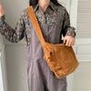 2026 É uma Bolsa de Veludo Super Popular, um Novo Estilo Outono e Inverno, Moda Casual Retro Bolsa de Ombro Simples