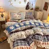 Conjunto de Roupa de Cama Fofo de Lã de Leite Quatro Peças Inverno Plush Dupla Face Capa de Edredom Lençol de Fleece Coral Conjunto de Três Peças para Dormitório