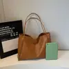 2026 Bolsa Tote Lisa Simples de Grande Capacidade Vintage Tendência Bolsa de Ombro com Pequena Necessaire para Ir ao Trabalho, Aula e Compras