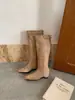 Botas Estilo Nuevo Otoño/Invierno 2026 Punta Cuadrada Aumento Interno de Altura Cremallera Trasera con Hebilla Botas Largas Botas Vintage para Mujer