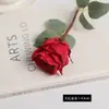Flor decorativa de simulação de borda única torrada Floyd Rose de alta qualidade para casamento hotel Dia dos Namorados rosa flor artificial