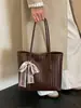 Bolso de axila transfronterizo para mujer, bolso de mano elegante 2026, nuevo bolso tote de alto valor estilo commuter chic