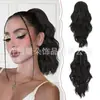 Peluca de coleta alta con ondas grandes estilo clip-on europea y americana para mujer, seda de alta temperatura, moderna, para citas, superventas, coleta rizada elástica