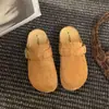 Zapatos Birkenstock de verano y otoño con suelas blandas, nuevo modelo 2026, pantuflas de exterior semiabiertas, zapatos Birkenstock ligeros de estilo francés con suela gruesa para mujer