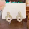 Brincos de Pérola Geométricos com Pino de Prata 925 para Mulheres, Brincos de Franja Modernos, Brincos de Luxo, Brincos Elegantes Retrô Venda por Atacado