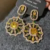 Brincos de Flor Oca com Gema de Cubo de Açúcar Dourado ao Pôr do Sol Banhados a Ouro 18K Real com Zircônia Brincos de Estilo Antigo para Mulheres