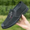 Zapatos de Hombre Casuales de una Sola Capa Slip-on Zapatos Doug Suela Suave Transpirable Zapatos de Trabajo Zapatos de Lona de Caña Baja para Hombre Zapatos de Hombre