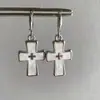 Novo Brinco Stud para Osso da Orelha em Aço Titânio com Corrente de Asa de Zircônia Vermelha Estilo Dark Retrô Brinco Subcultura Y2K para Lóbulo da Orelha Feminino