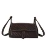 Bolso cuadrado pequeño tejido simple súper popular transfronterizo para mujer, nuevo bolso versátil casual para el día a día 2026 con un toque de alta gama, bolso cruzado