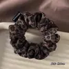 Goma para el pelo retro de estilo coreano con diseño floral, lazo y perla, alta elasticidad, suave con el cabello, adecuada para chicas que van al trabajo.