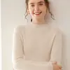 Suéter de cashmere premium sem costura com gola alta para mulheres, corte justo, cor sólida, adequado para usar em camadas no outono e inverno