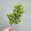 Ramas artificiales de pino y ciprés, agujas de pino, ramas de pino de bienvenida para paisajismo, plantas verdes, ramas de pino Nobili con frutos, ramas de árbol artificiales