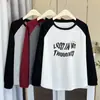 Nuevo Estilo de Principios de Otoño 100kg Chica Gordita Casual Combinación de Colores Camiseta de Manga Larga Estampada con Letras Talla Grande Top Base para Mujer 8121