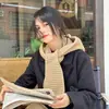Chapéu e Cachecol Tudo-em-Um Novo Estilo Outono e Inverno Feminino Tricotado com Capuz Dupla Face Quente e Versátil Xale e Cachecol de Lã
