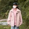 Popular Chaqueta Exterior Tres en Uno para Otoño e Invierno de Terciopelo Zorro Plateado Impermeable, Cortavientos y Antiincrustante Chaqueta de Alta Calidad Estilo Pareja para Exteriores