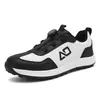 Sapatos Esportivos Masculinos Novos para Uso Externo Transfronteiriços Sapatos de Golfe para Gramado Sapatos Casuais de Solado Grosso Sapatos Esportivos Modernos Em Estoque