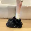Zapatos de algodón tipo mocasín, afelpados, cálidos, de lunares, para 2026, adecuados para ir al trabajo, con forro adicional, versátiles con faldas, retro y cómodos, completamente cerrados