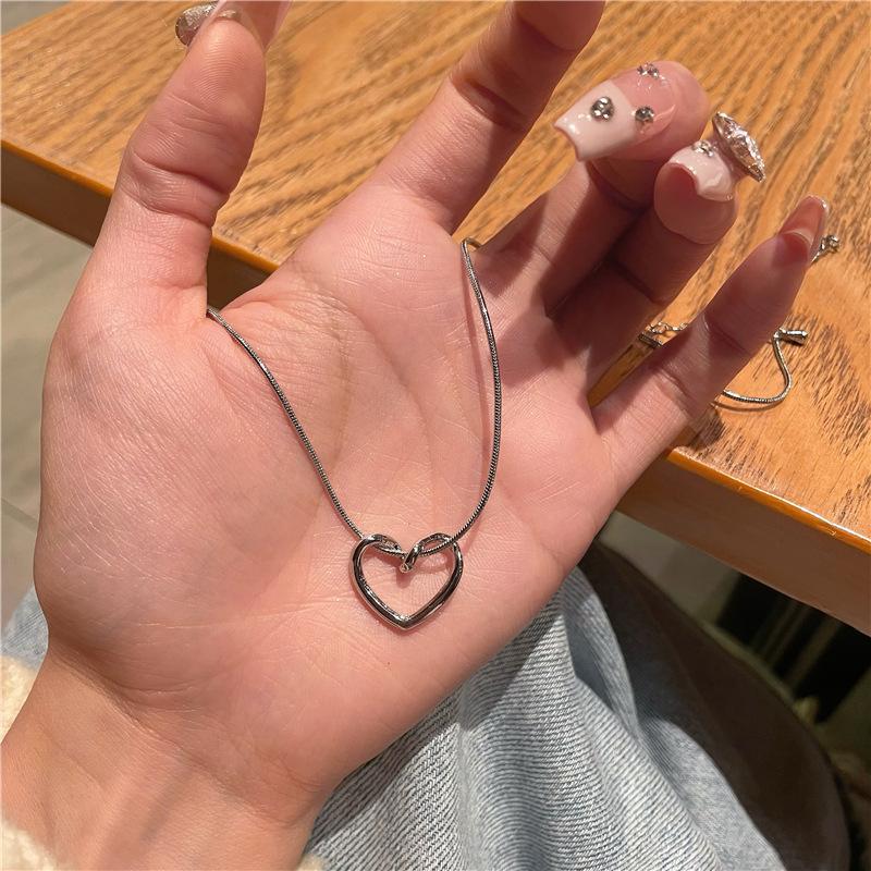 10ffa829baec3f69a36c918f399c3e