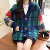 Novo suéter oversized retrô estilo Hong Kong para outono e inverno, peça externa feminina, cardigã de tricô listrado color-block