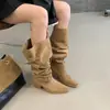 Botas plissadas de perna larga empilhadas para mulheres, novo estilo outono e inverno 2026, salto grosso, bico fino, cano largo, cano alto, botas longas