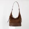 Bolso Cubo de Cuero Mate de Lujo de Gama Alta Estilo Nuevo Maillard, Moderno y a la Moda