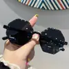 Gafas de sol poligonales sin montura para niños al por mayor, gafas de una sola pieza color caramelo de gelatina, montura cuadrada, lentes degradados