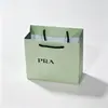 Moda Europea y Americana Labiales Perfumes Bolsos, Cajas de Regalo de Productos para el Cuidado de la Piel, Bolsos de Mano, Bolsas de Papel Kraft, Cajas para Labiales, Cajas para Perfumes en Stock