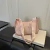 Bolsa Cuadrada Pequeña para Mujer al por mayor estilo coreano fresca y simple de gran capacidad 2026 Nylon estilo nuevo hilo de bordar de moda para el hombro o de mano