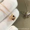 Collar Shangmei de Panal con Círculos Huecos, Chapado en Oro V con Oro Rosa de 18K, Cadena para Clavícula de Mujer, Diseño de Panal, Moda de Alta Gama, Lujo Ligero
