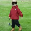 Chaqueta de Otoño para Niños Cortavientos 3 en 1 para Niños 2026 Nueva Tendencia Genial Elegante Cortavientos con Capucha para Niños de Primavera y Otoño