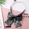 Cuello JK Lazo a Cuadros Uniforme para Foto de Graduación Estilo Universitario Japonés para Mujer Mariposa Decorativa Falda a Cuadros Mismo Cuadro Pequeño