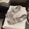 Sandalias de Moda de Gama Alta con Pedrería 2025 para Mujer, Chanclas de Moda de Verano con una Correa, Tacón Medio y Tacón Grueso para Uso en Exteriores que Son Cómodas y No Cansan los Pies