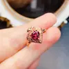 Anillo Popular de Granate Natural al por Mayor de Fábrica Plata S925 Incrustado con Piedra Principal 5*5 Joyería de Lujo Venta Directa de Fábrica