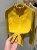 Camiseta de Manga Longa com Gola Meio Alta Afunilada na Cintura Estilo Hot Girl para Mulheres no Outono e Inverno Top Jaqueta Camada Interna Quente com Zíper Duplo Veludo Alemão
