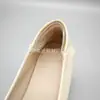 Pegatina de Talón de Gel Lavable Autoadhesiva para Zapatos de Tacón Alto de Mujer Anti-abrasión Ampolla Pegatina para Talón Trasero Cómoda Pegatina de Talón de Silicona