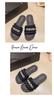 Chinelos pequenos perfumados estilo francês para mulheres 2024 verão novo popular moda strass flats sandálias de praia atacado