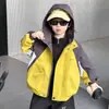Chaqueta de Otoño para Niños 2026 Nuevo Estilo Coreano Cortavientos para Bebés, Elegante Abrigo con Capucha para Primavera y Otoño para Niños