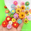 Nuevos Accesorios de Flores de Resina de Crisantemo y Girasol, Pinzas para el Cabello, Parches Creativos de Bricolaje para Crocs, y Accesorios de Cuentas de Dibujos Animados