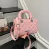 2026 Bolso Pequeño Ligero Nuevo para Mujer, Bolso Cruzado Versátil de Verano, Diseño de Nicho, Bolso Cuadrado Pequeño de Mano/Un Hombro